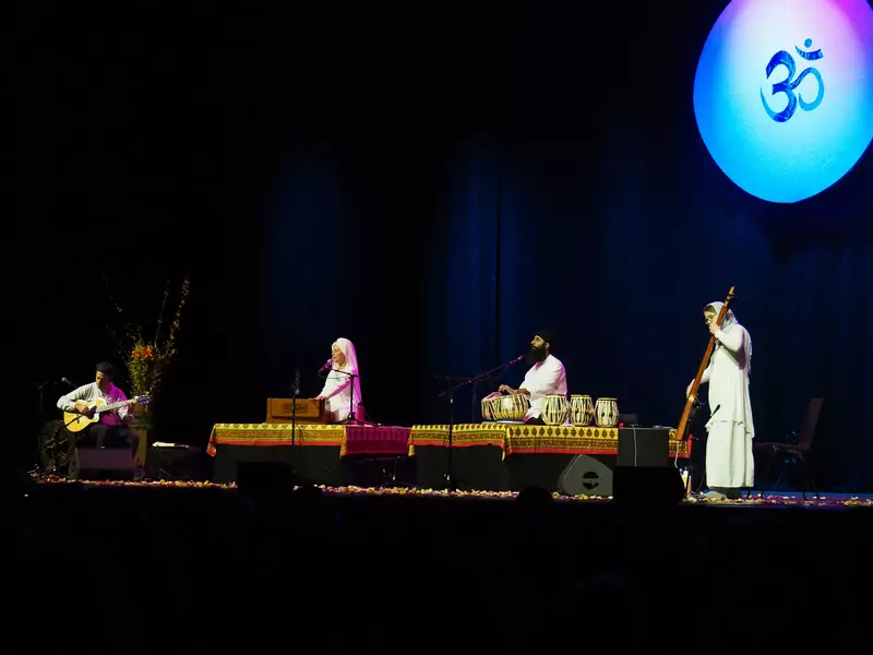 Snatam Kaur in der Samsung Hall ©Samsung Hall