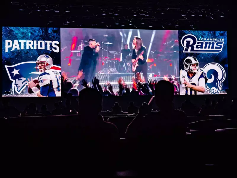 Die grösste Super Bowl Party in der Samsung Hall in Zürich 2019