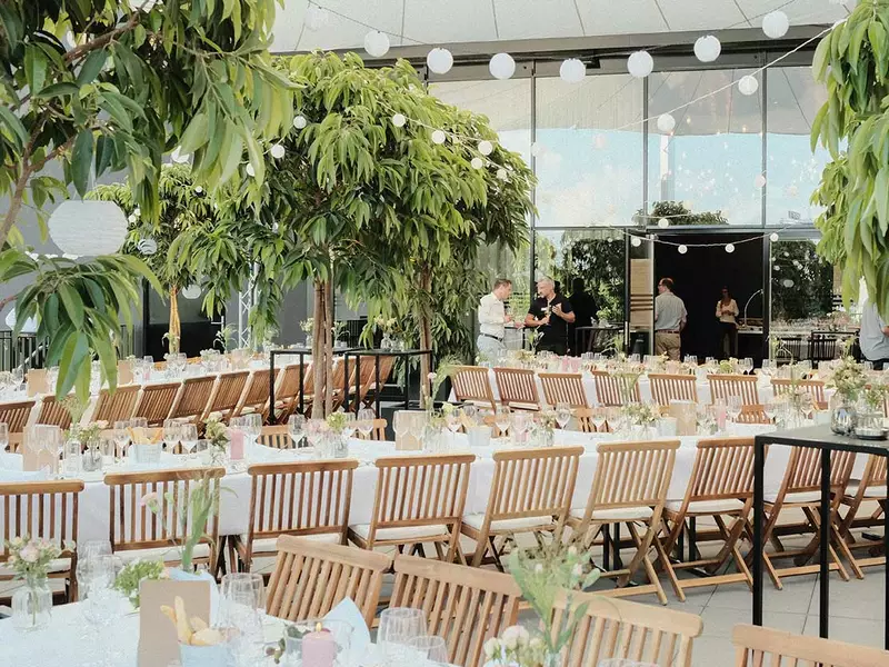 HOMECOMING II – THE HALL Zurich hosts garden banquet and summerparty on its terrace