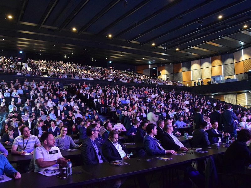 THE HALL Zurich: Holding general assemblies efficiently and in a suitable environment 