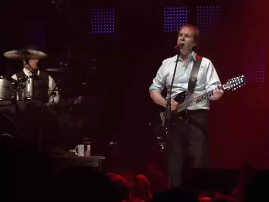 YouTube: Don't pay the ferryman - Chris de Burgh live